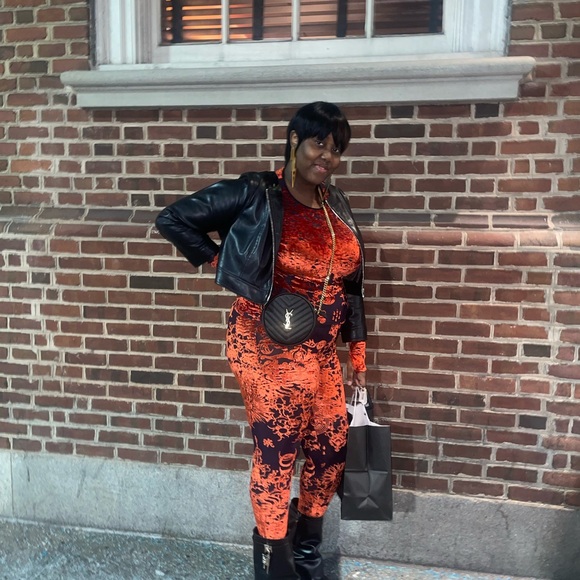 Marine Serre Gothic set. Navy Mesh and Orange velvet. From Ssense. - Picture 4 of 4